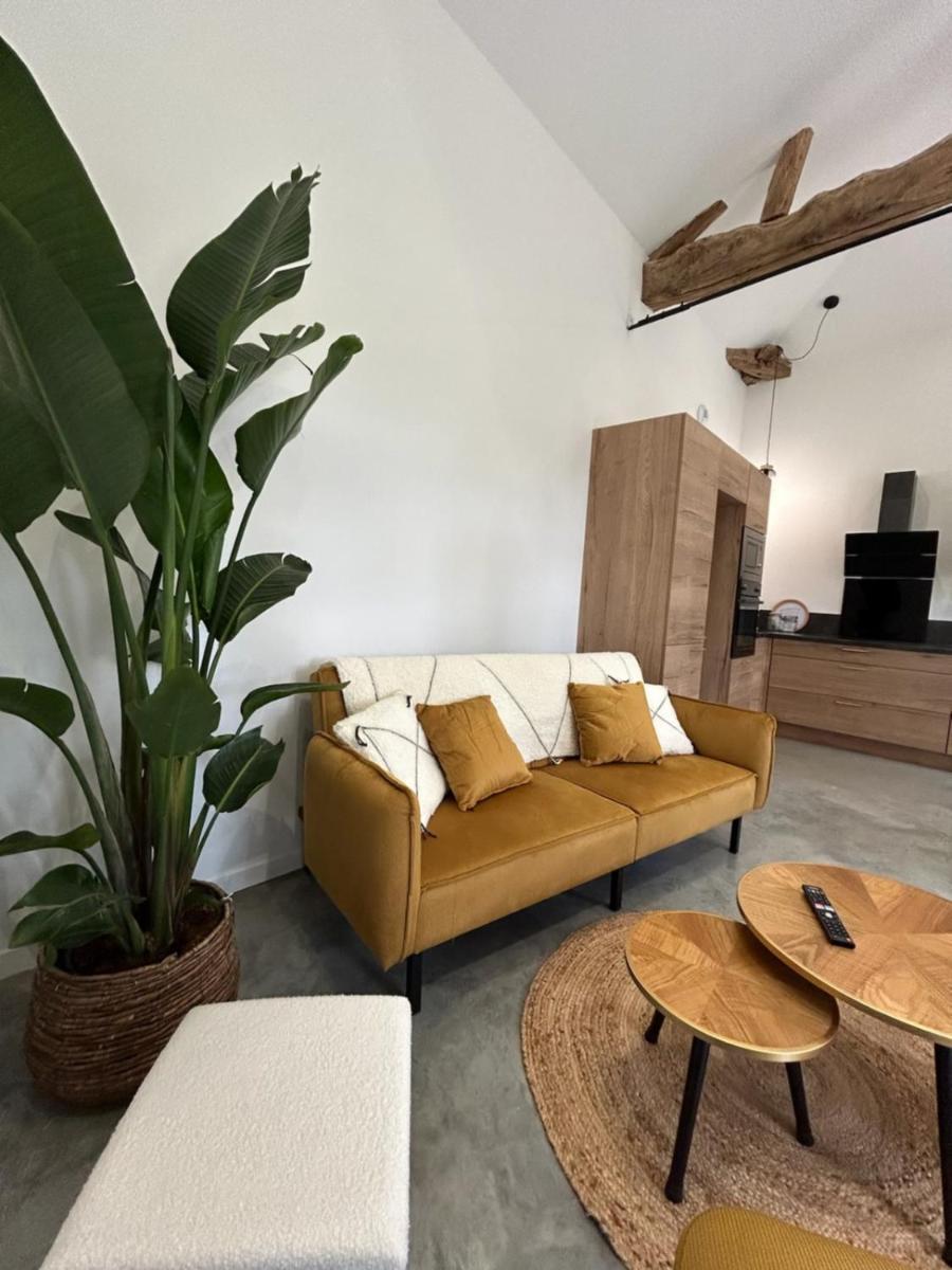 Maison De Vacances Gondrin Екстер'єр фото