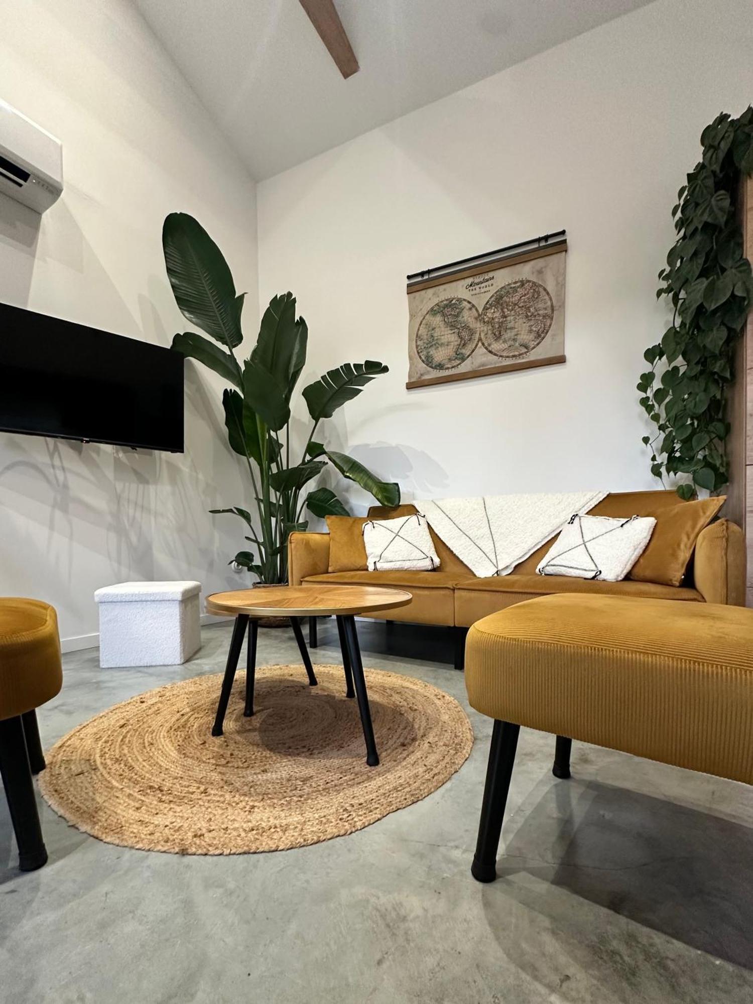 Maison De Vacances Gondrin Екстер'єр фото