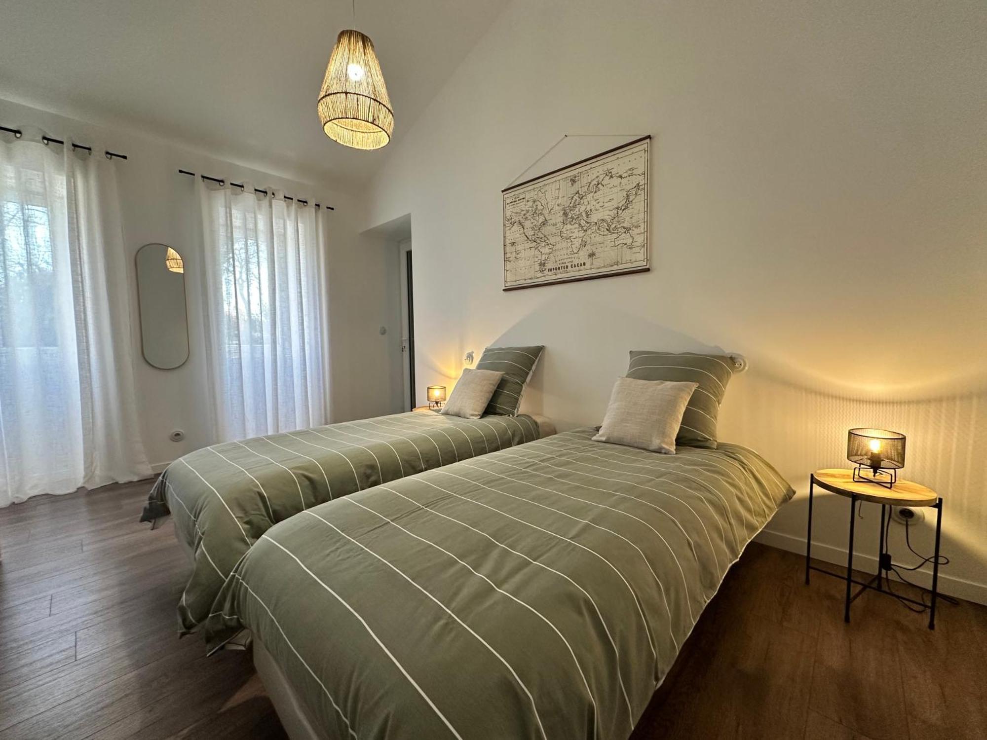 Maison De Vacances Gondrin Екстер'єр фото